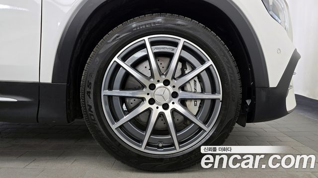 Mercedes-Benz GLB-Class AMG GLB35 4MATIC