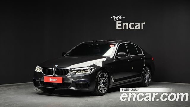 BMW 5-Series 530i M Sport Package Plus