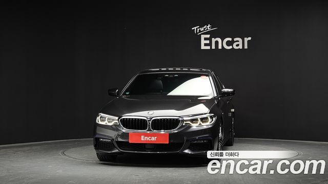 BMW 5-Series 530i M Sport Package Plus