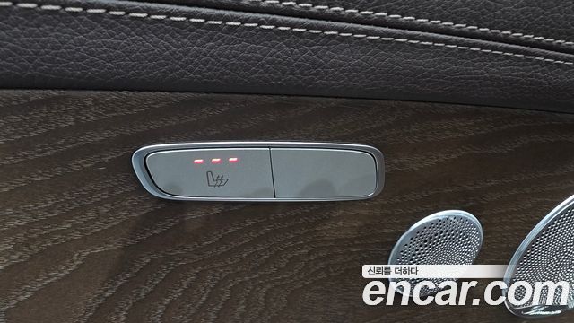 Mercedes-Benz E-Class E300e Exclusive