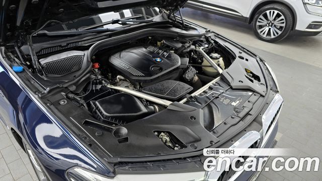 BMW 5-Series 520d xDrive M Sport Package Plus