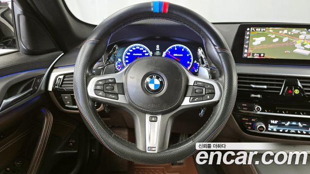 BMW 5-Series 520d xDrive M Sport Package Plus