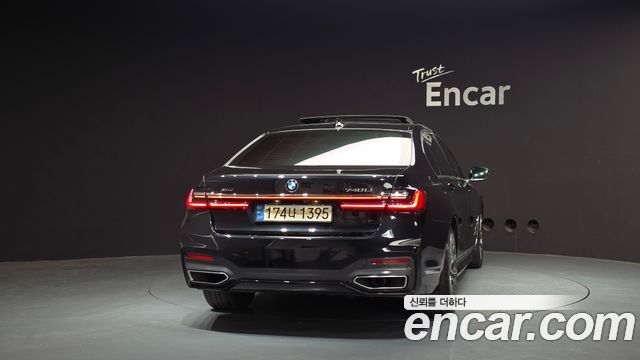 BMW 7-Series 740Li xDrive M Sport Package