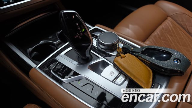 BMW 7-Series 740Li xDrive M Sport Package