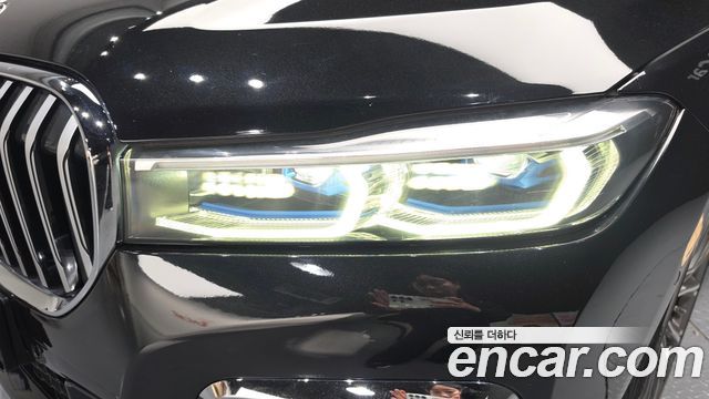 BMW 7-Series 740Li xDrive M Sport Package