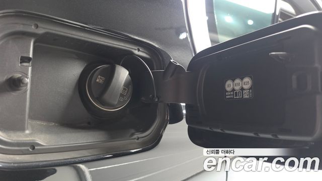 BMW 7-Series 740Li xDrive M Sport Package