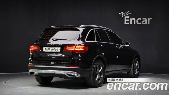 Mercedes-Benz GLC-Class GLC220 d 4MATIC