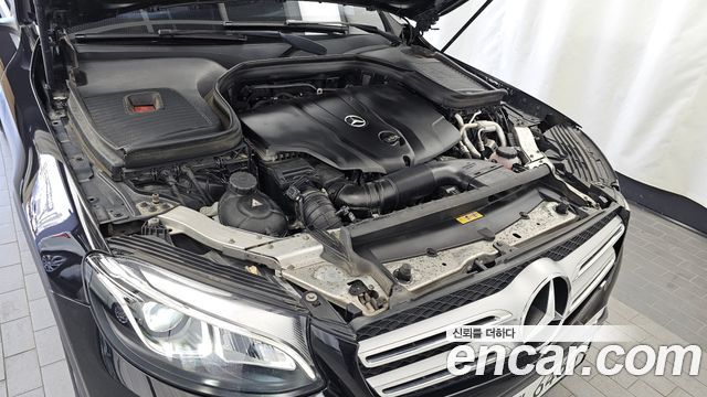 Mercedes-Benz GLC-Class GLC220 d 4MATIC