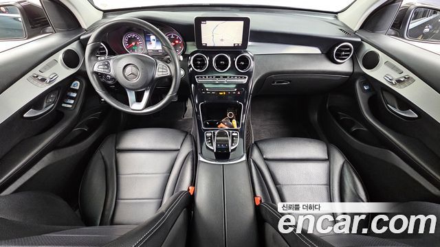 Mercedes-Benz GLC-Class GLC220 d 4MATIC