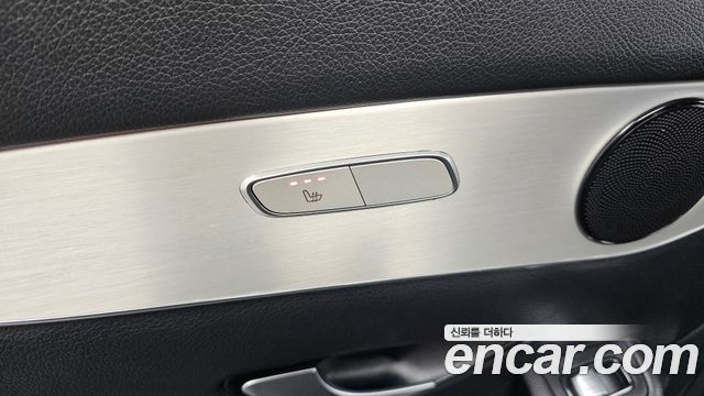Mercedes-Benz GLC-Class GLC220 d 4MATIC