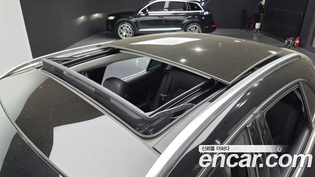 Mercedes-Benz GLA-Class GLA250 4MATIC