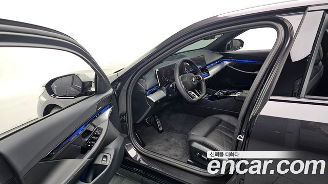 BMW 5-Series 520i M Sport