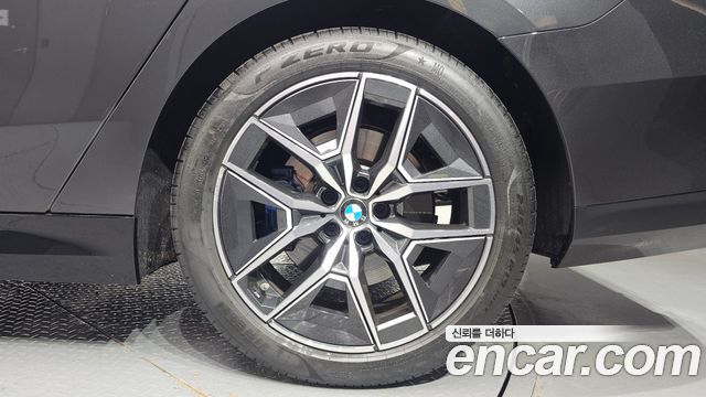 BMW 5-Series 520i M Sport