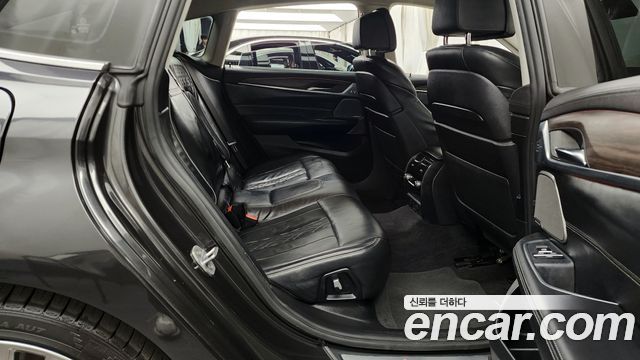BMW Gran Turismo 640i xDrive Luxury