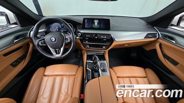 BMW 5-Series 530i xDrive M Sport Package
