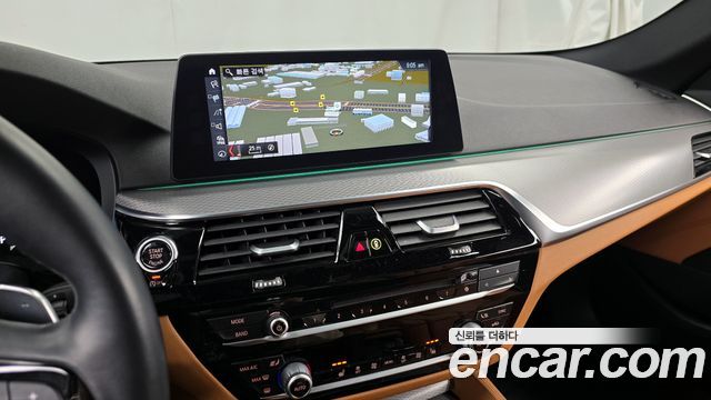 BMW 5-Series 530i xDrive M Sport Package