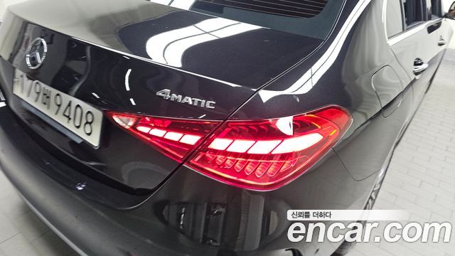 Mercedes-Benz C-Class C300 4MATIC AMG Line