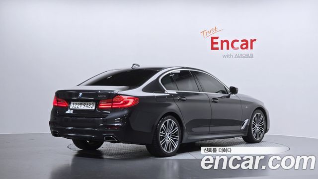 BMW 5-Series 530i M Sport Package Plus