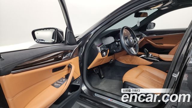 BMW 5-Series 520i M Sport