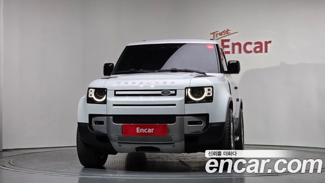 Land Rover Defender 90 D250 SE