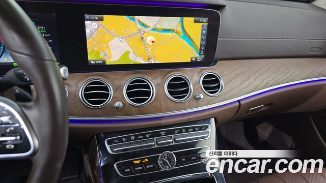 Mercedes-Benz E-Class E300e 4MATIC Exclusive