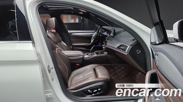 BMW 5-Series 520d M Sport Package Plus