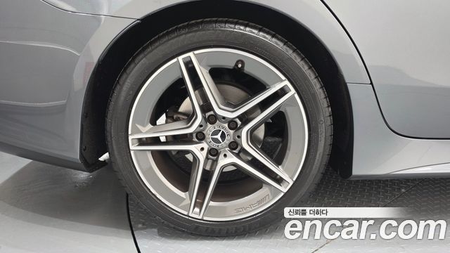 Mercedes-Benz CLS-Class CLS300d 4MATIC