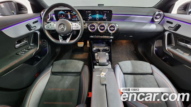 Mercedes-Benz CLA-Class CLA250 4MATIC