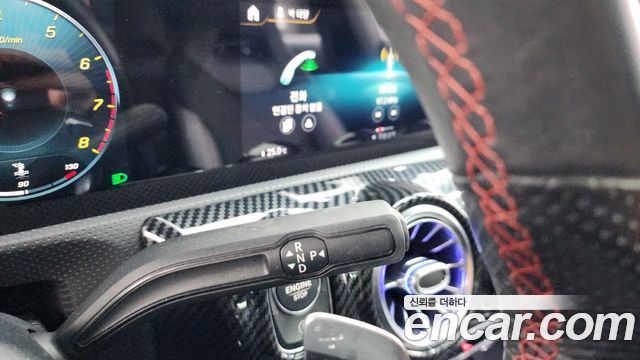 Mercedes-Benz CLA-Class CLA250 4MATIC