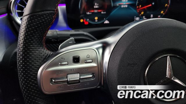 Mercedes-Benz CLA-Class CLA250 4MATIC
