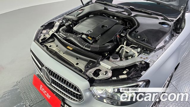 Mercedes-Benz E-Class E350 4MATIC Avantgarde