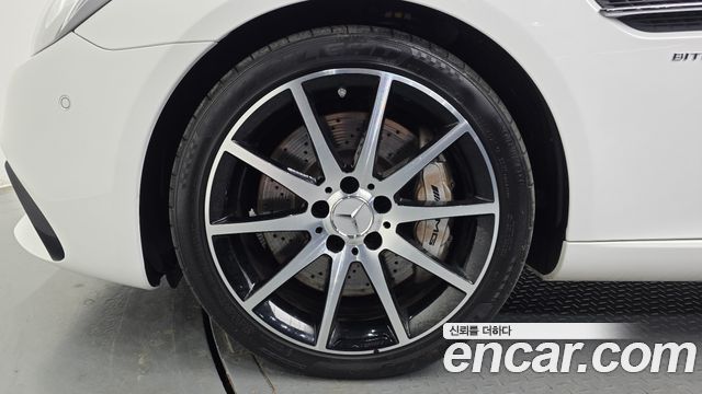 Mercedes-Benz SLC-Class AMG SLC43