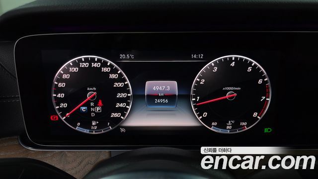 Mercedes-Benz E-Class E300 Exclusive