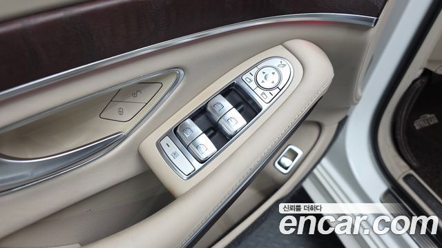 Mercedes-Benz S-Class S560L 4MATIC