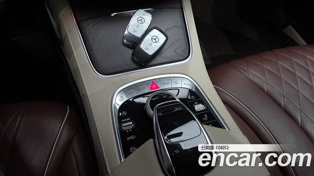 Mercedes-Benz S-Class S560L 4MATIC