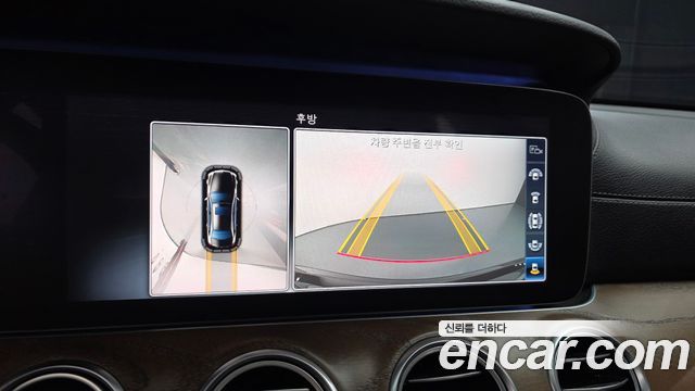 Mercedes-Benz E-Class E300 4MATIC Exclusive