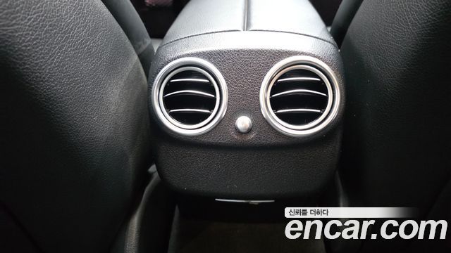 Mercedes-Benz E-Class E300 4MATIC Exclusive