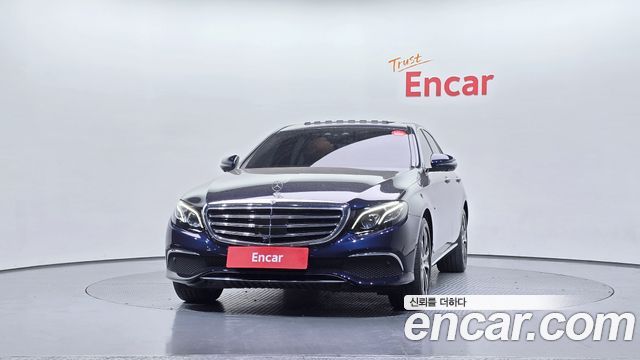 Mercedes-Benz E-Class E300e 4MATIC Exclusive
