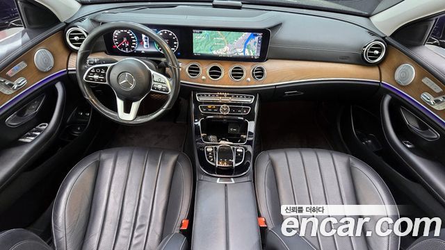 Mercedes-Benz E-Class E300e 4MATIC Exclusive