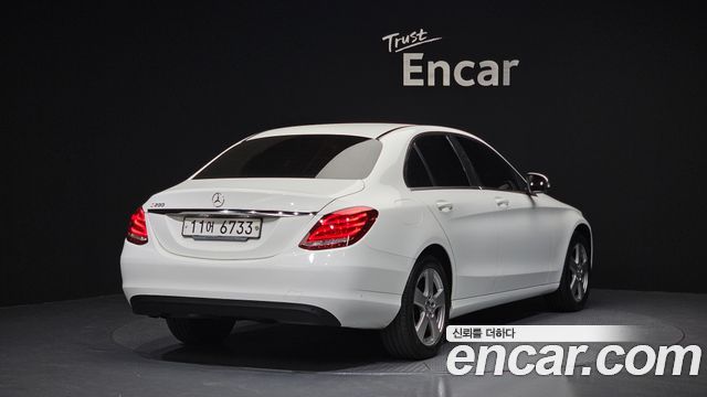 Mercedes-Benz C-Class C200