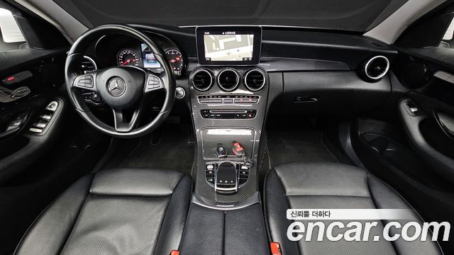 Mercedes-Benz C-Class C200