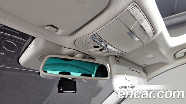 Mercedes-Benz C-Class C200