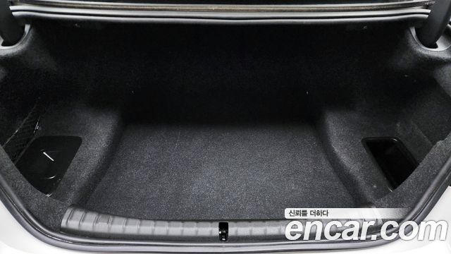 BMW 5-Series 530i M Sport Package Plus