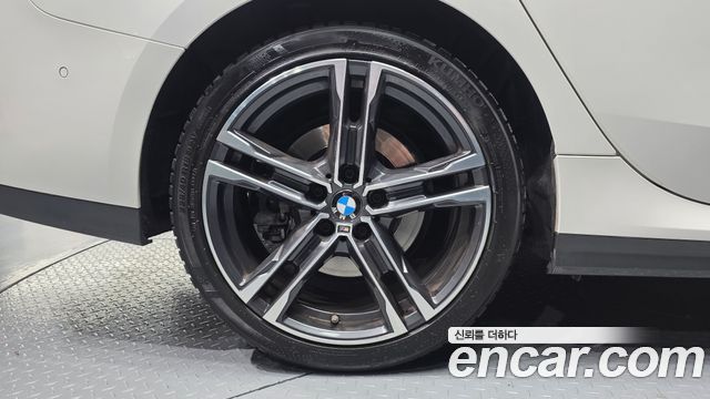 BMW 2-Series 220i M Sports