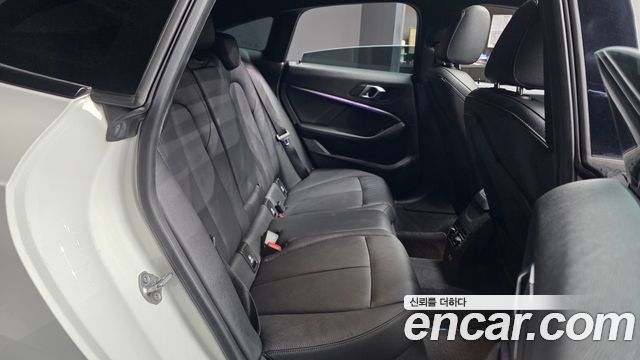 BMW 2-Series 220i M Sports