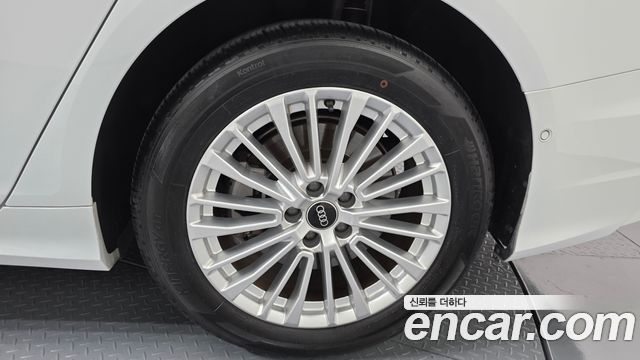 Audi A6 45 TFSI Premium