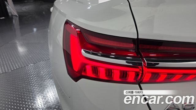 Audi A6 45 TFSI Premium