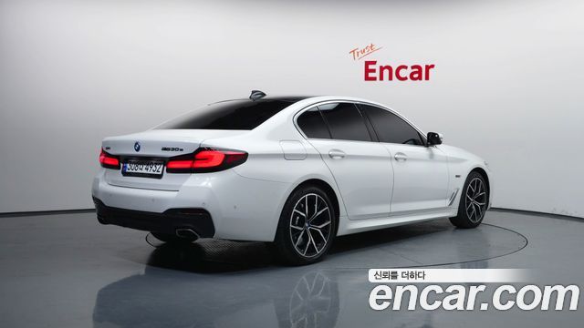 BMW 5-Series 530e M Sport