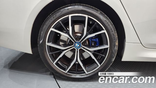 BMW 5-Series 530e M Sport