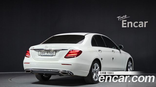 Mercedes-Benz E-Class E200 Avantgarde
